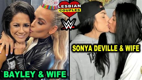 aznuces|lesbian .
